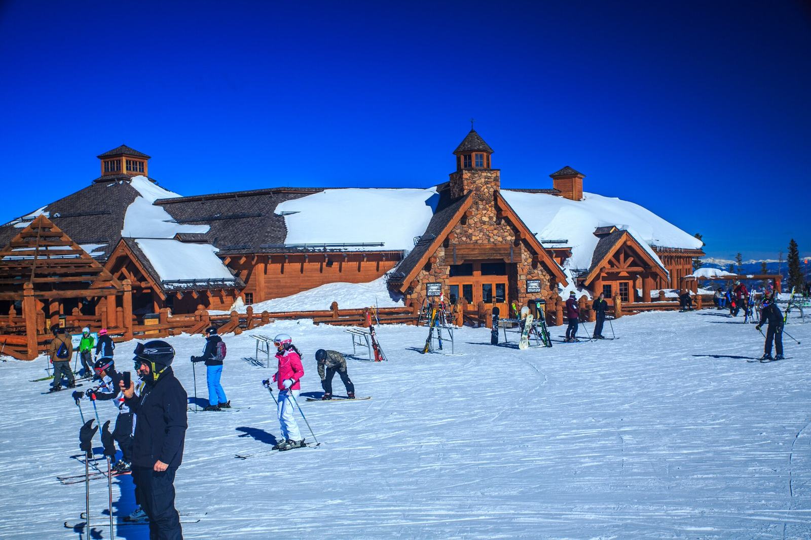 How Much Does a Ski Trip Cost? A Line-by-Line Budget for 2026/27